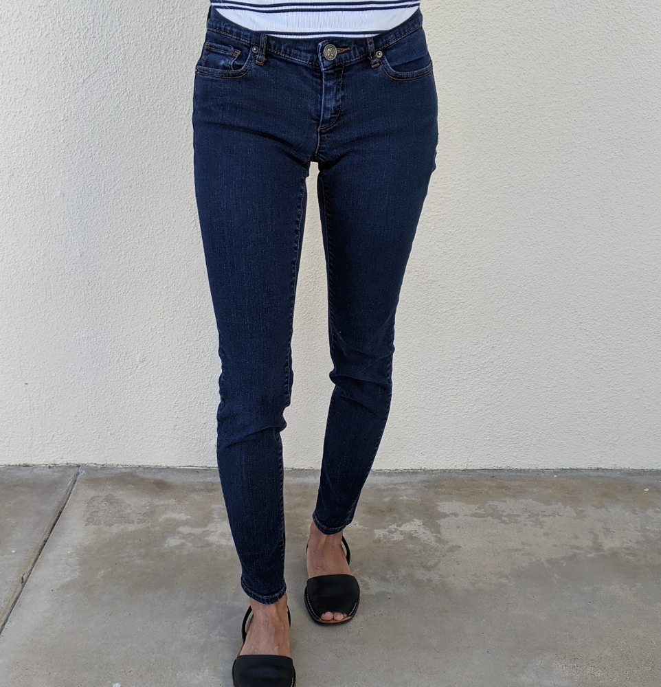 Victoria's Secret Blue Skinny Jeans -siren -short